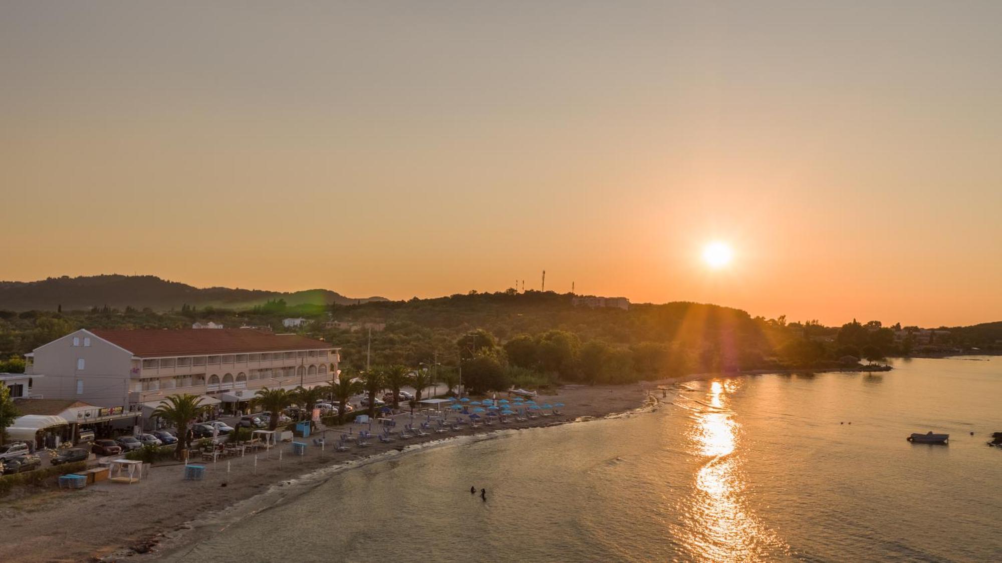 Aphrodite Beach Hotel Corfu Roda  Esterno foto