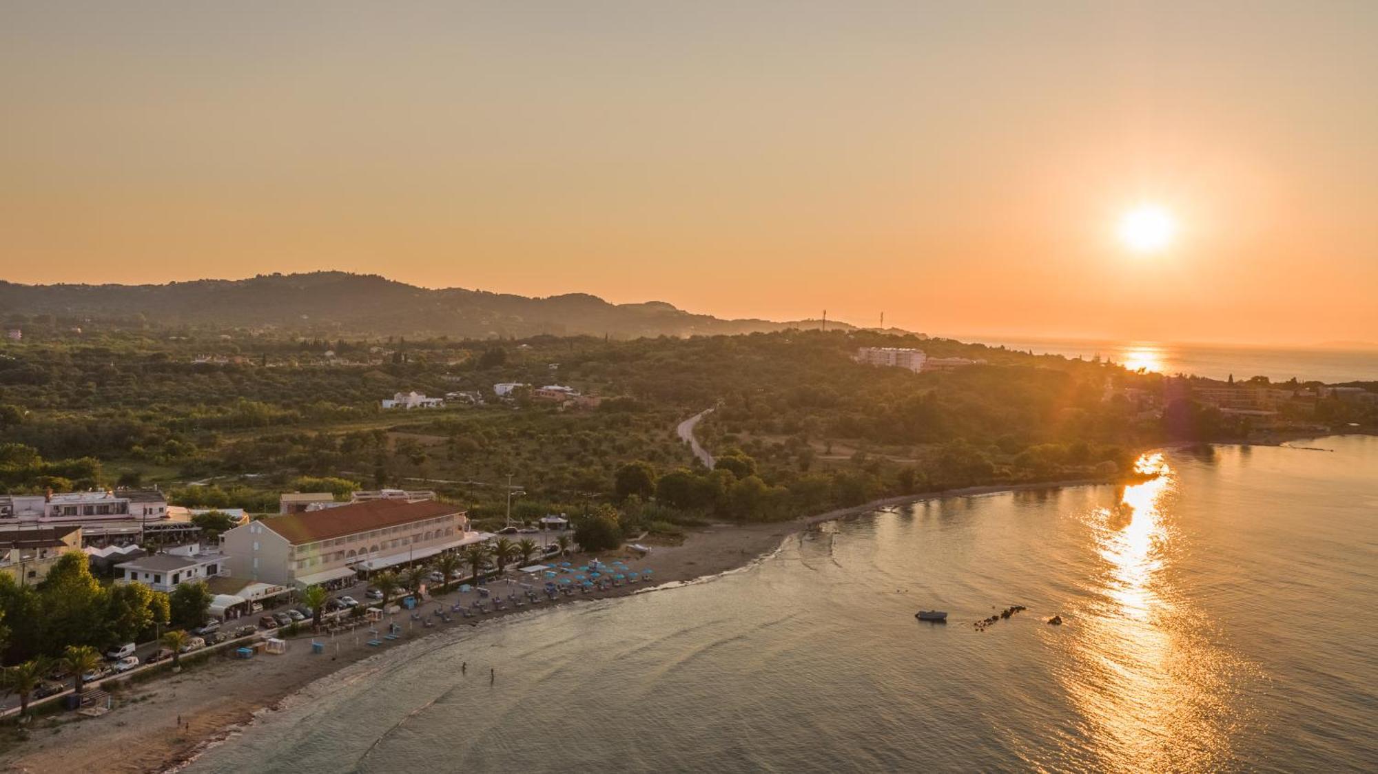 Aphrodite Beach Hotel Corfu Roda  Esterno foto