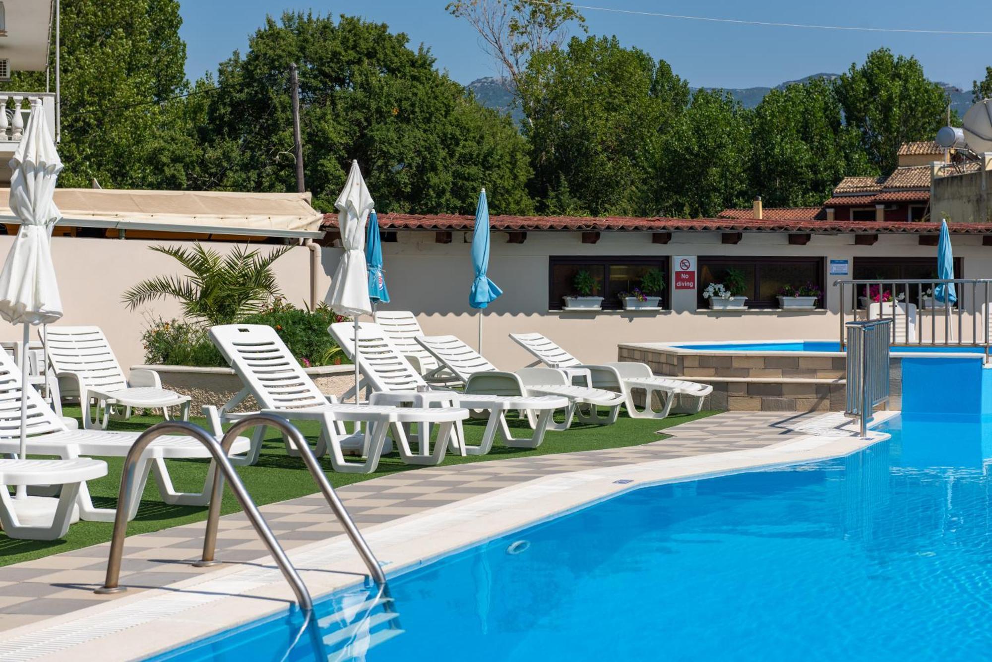 Aphrodite Beach Hotel Corfu Roda  Esterno foto
