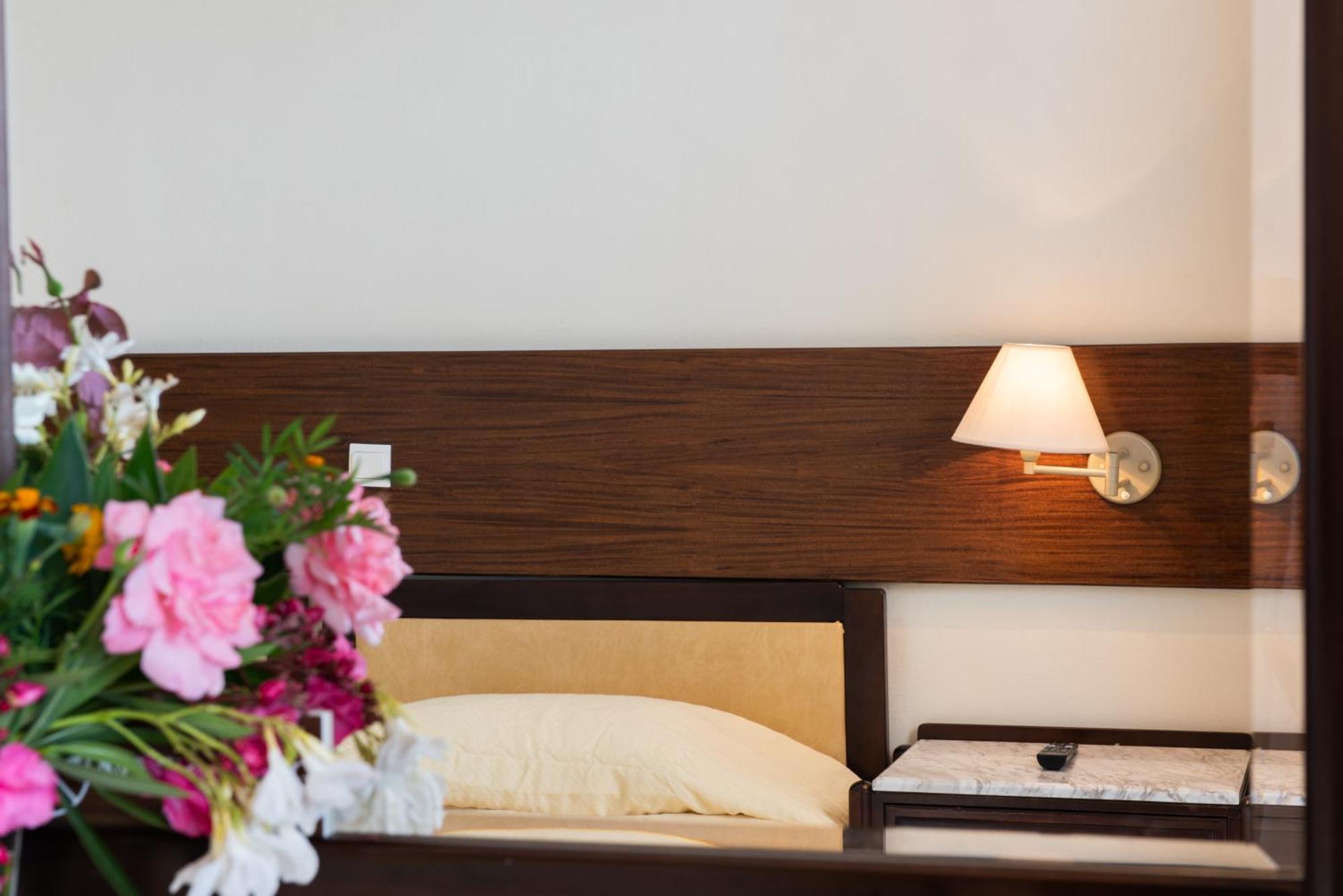 Aphrodite Beach Hotel Corfu Roda  Esterno foto